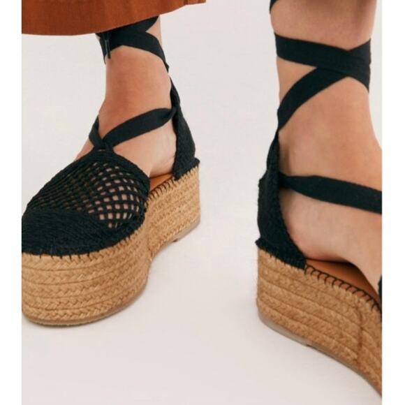 Women's Black Espadrille Platform Sandals - Picture 1 of 12